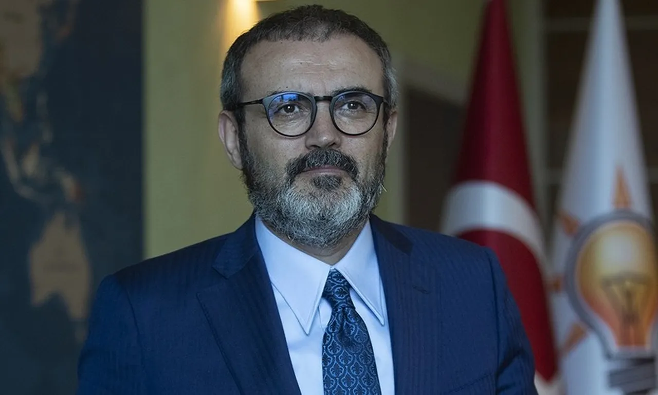 Mahir Ünal