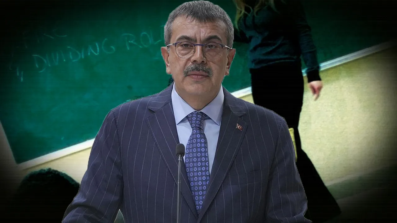 Bakan Tekin, Ecevit döneminde öğretmenlerin yazdığı mektupları okudu: 50 kişilik sınıf bile hayalmiş