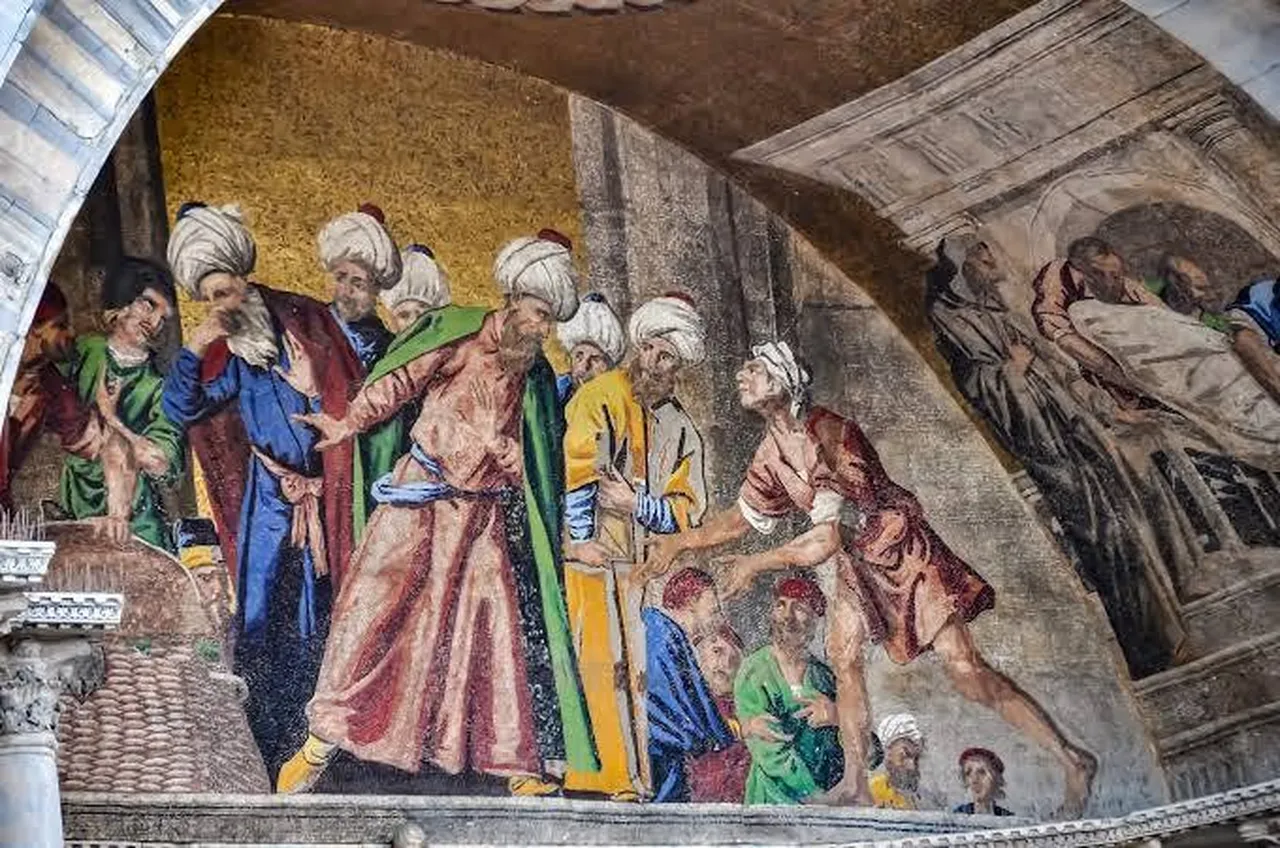“Fondaco dei Turchi” maziyi hatırlatıyor: Venedik’te mahzun bir Türk binası
