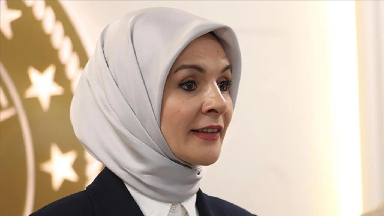 "Kapalılar imha edilsin” sözlerine Bakan Göktaş’tan sert tepki! Bakanlık suç duyurusunda bulunacak