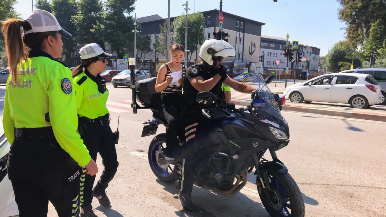 YKS’den unutulmayacak kareler! Bir dakika her şeyi değiştirdi, hayaller kapıda kaldı