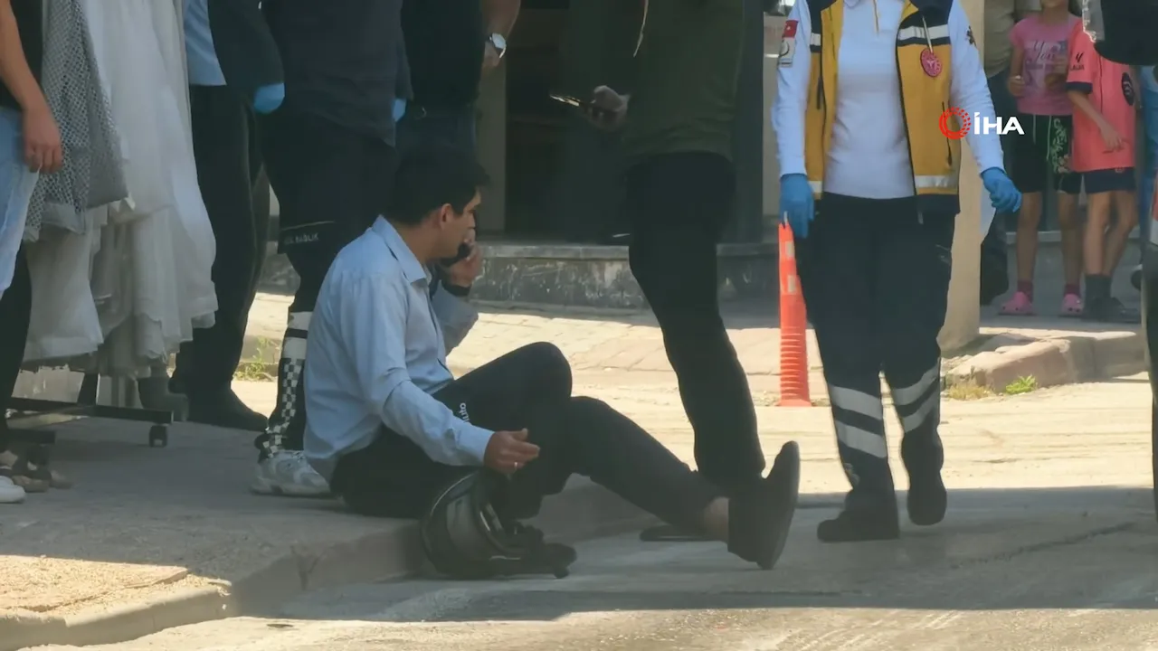 Bursa'da yolu buz pistine çeviren mazot! Peş peşe meydana gelen 2 kazada 3 kişi yaralandı