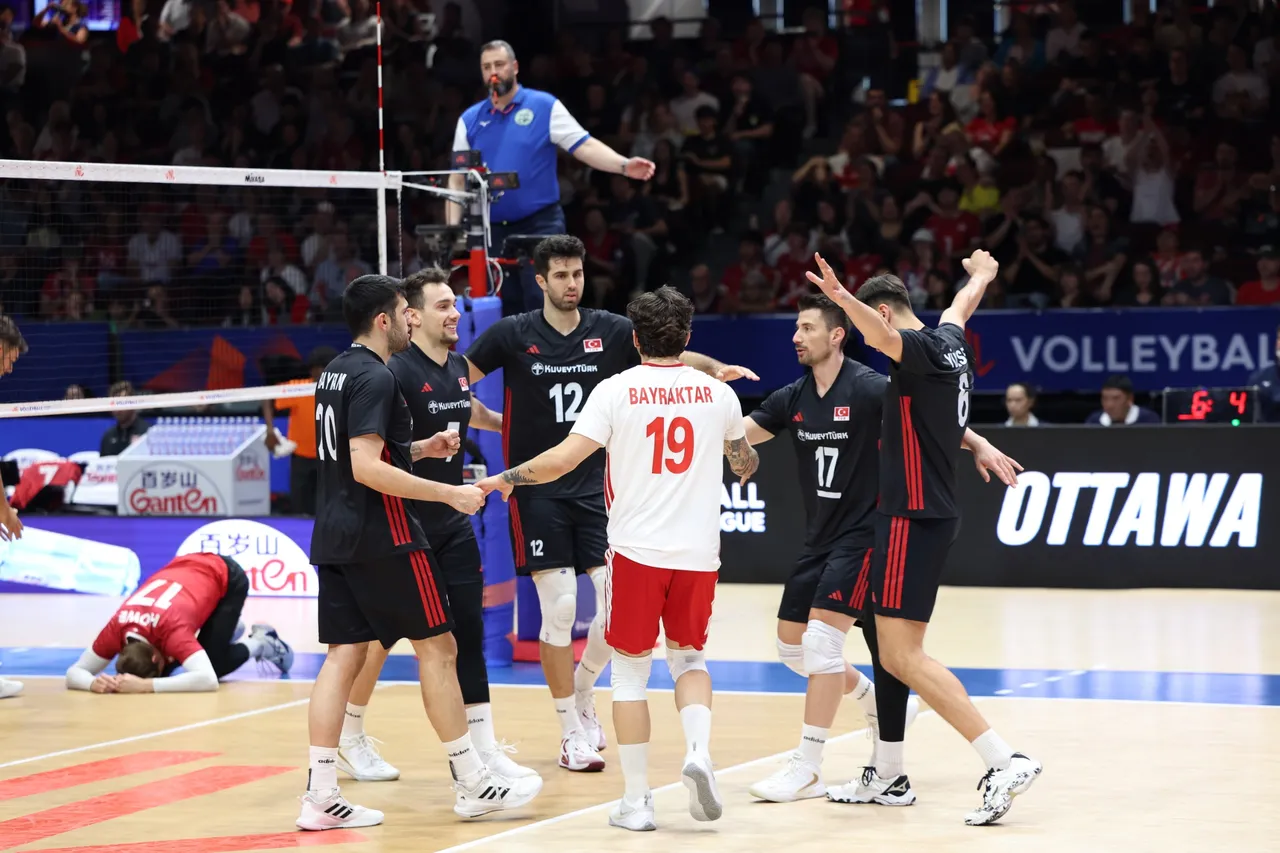 Çin-Türkiye voleybol maçı ne zaman, hangi kanalda? Filenin Efeleri 2026 VNL maç programı