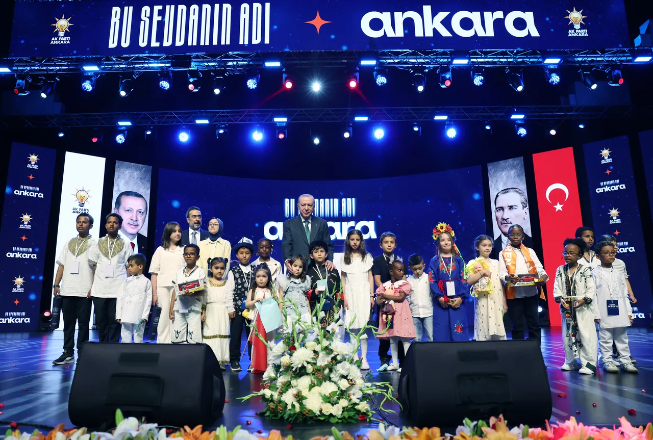 Cumhurbaşkanı Erdoğan'dan dikkat çeken sözler: Muhalefet koltuk kavgasında!