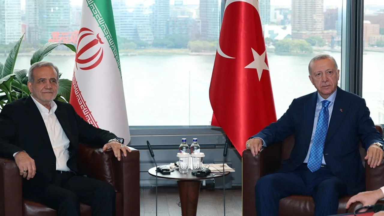 Erdoğan’dan Pezeşkiyan’a kritik uyarı! “Sabotajlara karşı dikkatli olun”