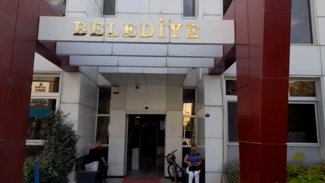 Seferihisar'daki rüşvet soruşturmasında bir gözaltı daha!