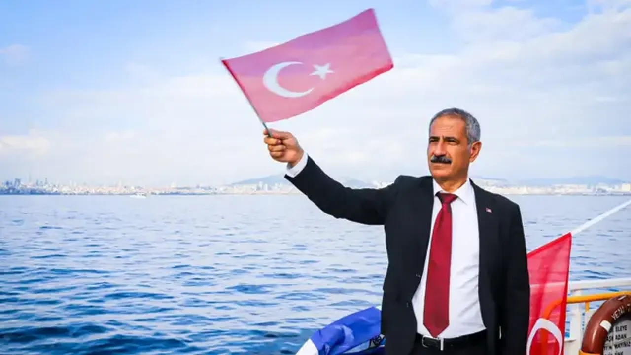 Adalar ve Silifke belediye başkanları görevden uzaklaştırıldı