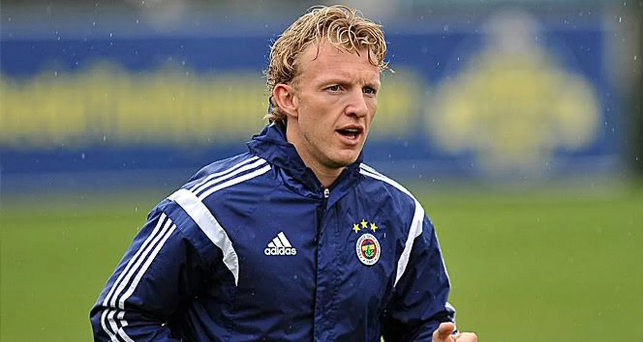 Hollandalı çalıştırıcı, İsmail Kartal'ın Fenerbahçe'de yardımcı teknik direktör olduğu dönemde birlikte görev almıştı.
