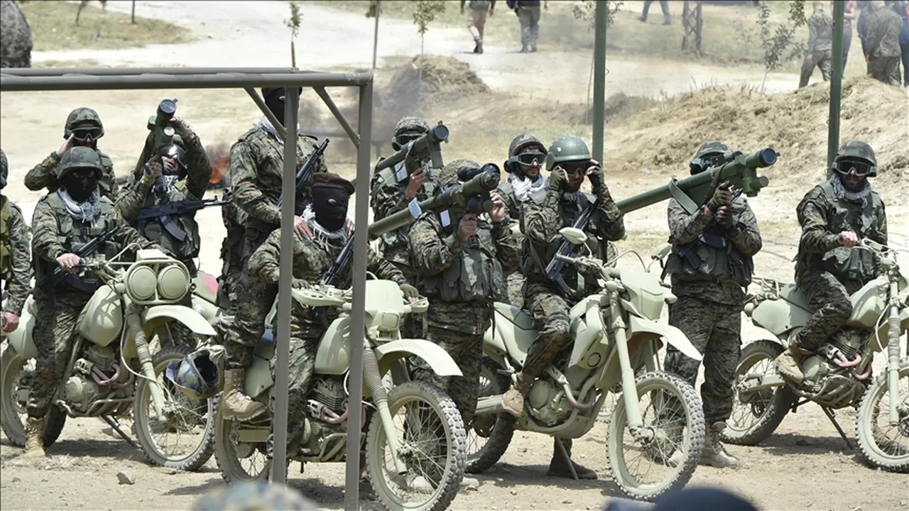 Hizbullah'tan İsrail'e 'tek seçenek' uyarısı! Lübnan'da belirsizlik sürüyor