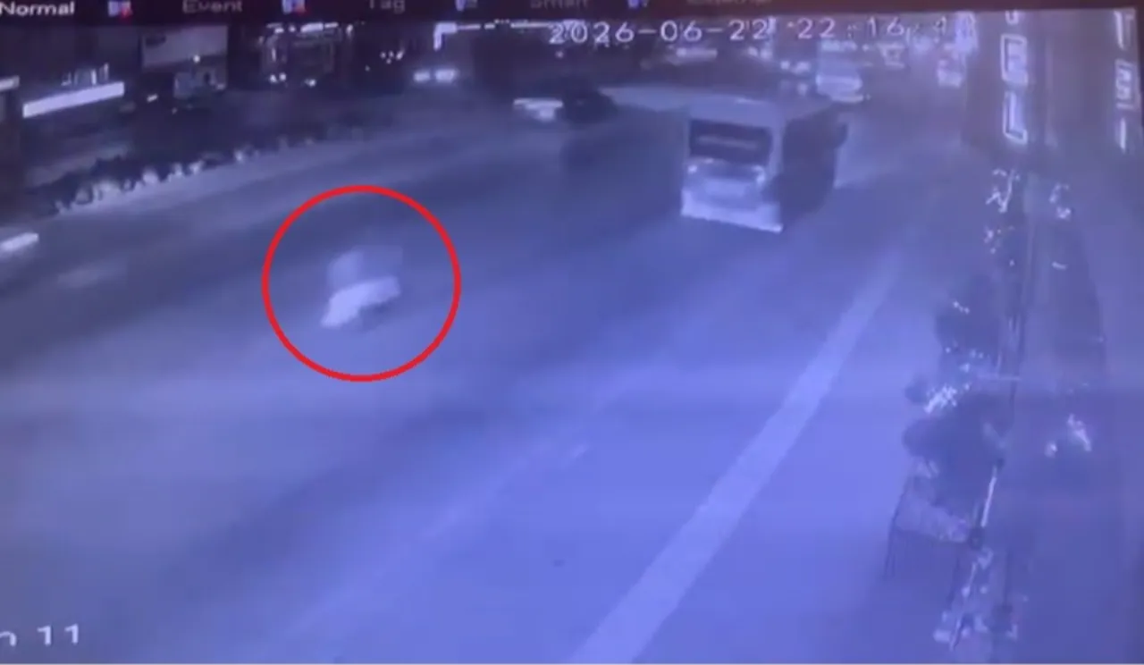 Makas atıp kaçtı, genç kızı hayattan kopardı! Yaralı arkadaşının gözyaşları yürek dağladı