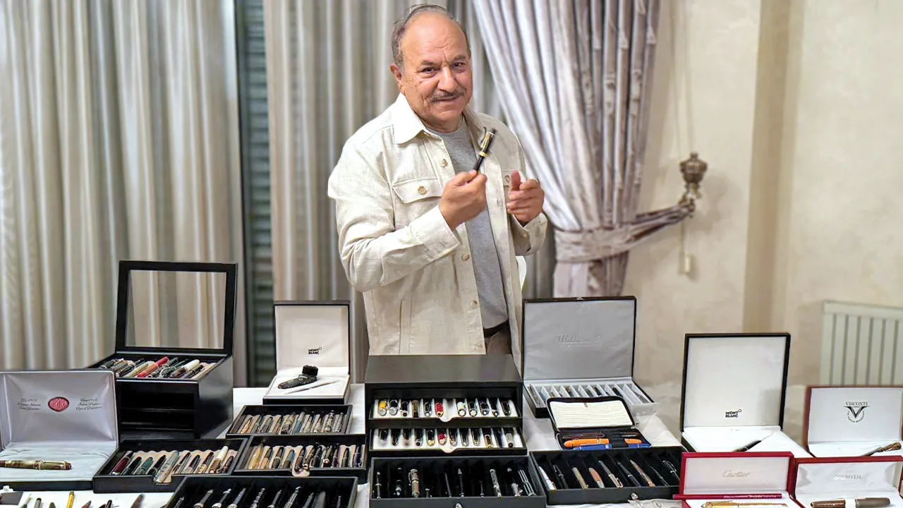 Prof. Dr. Şimşek 40 yıllık tutkusunu anlattı: Altıncı parmağım dolma kalemler