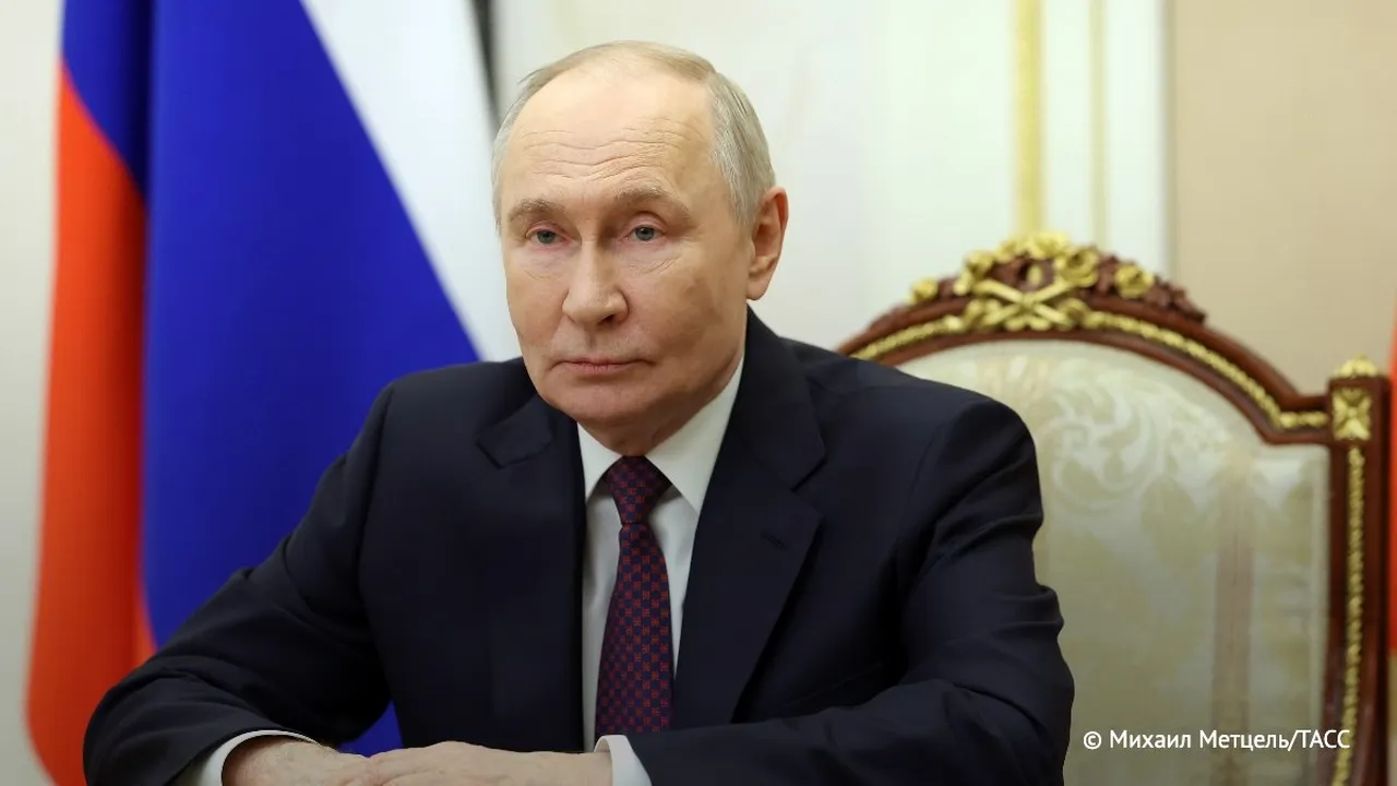 Putin İstanbul'u işaret etti! "Ukrayna ile masaya oturmaya hazırız"