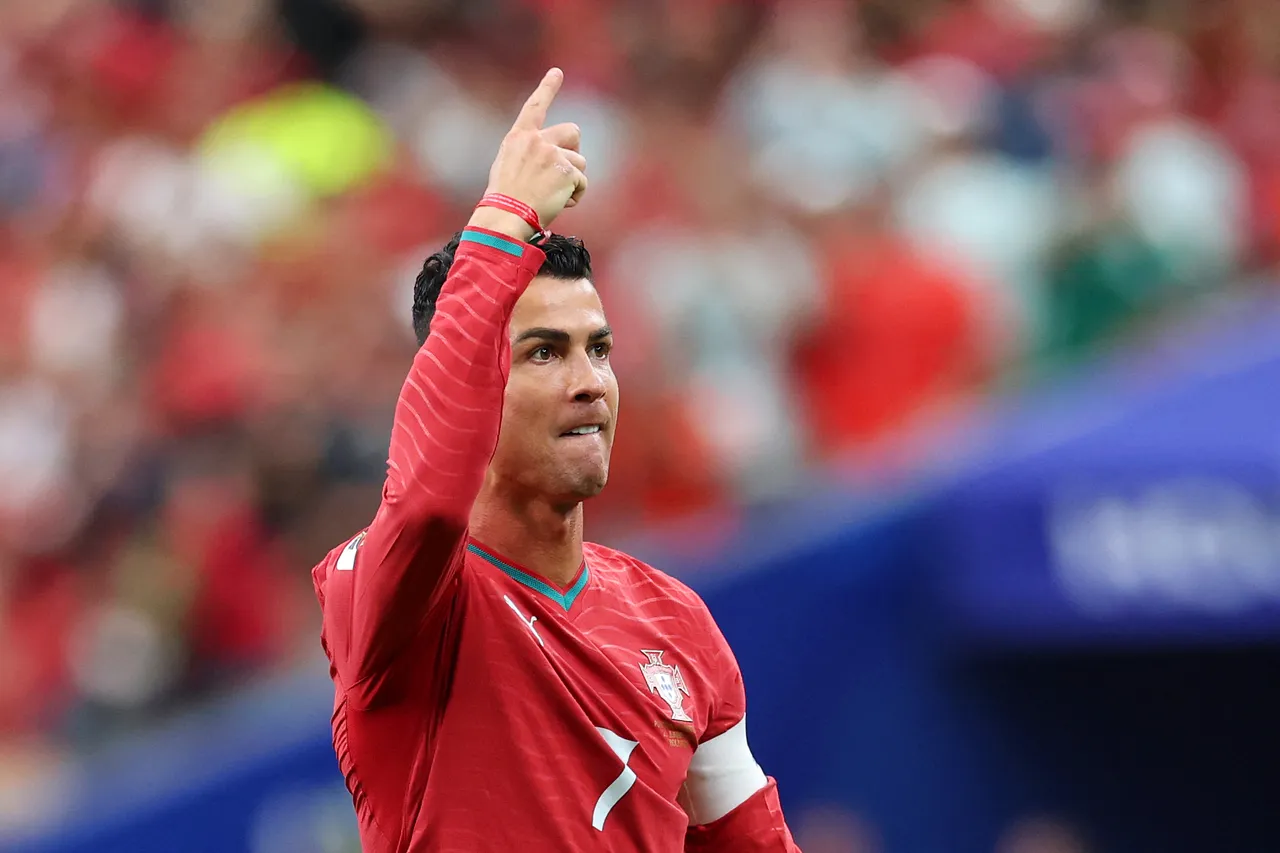 Ronaldo'dan Messi sorusuna olay cevap!