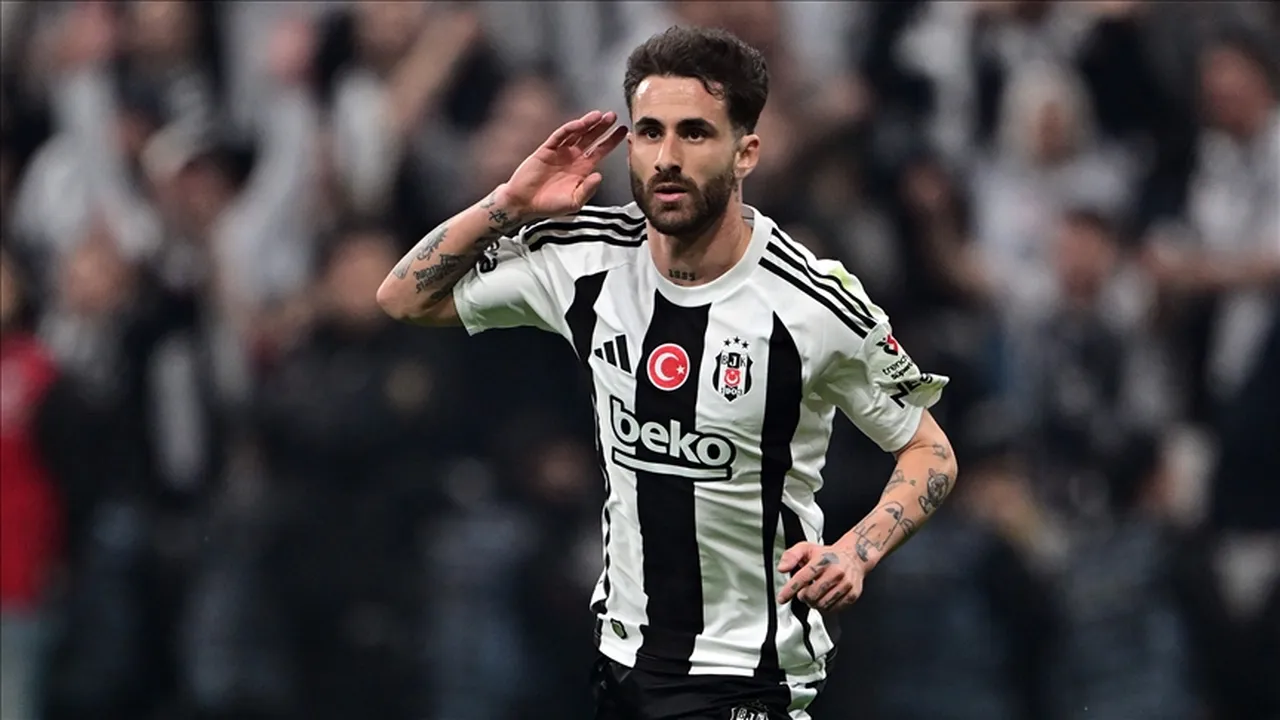 Rafa Silva, geçtiğimiz sezonun devre arasında Benfica'ya transfer oldu.