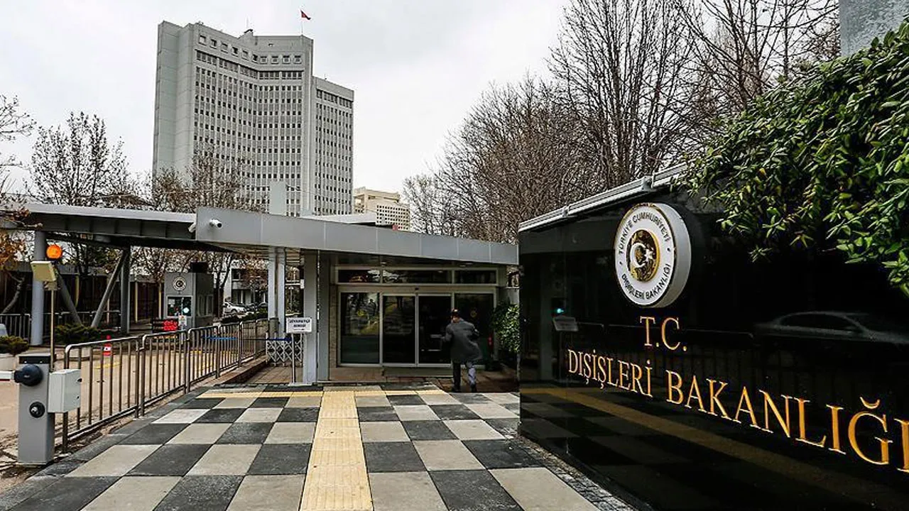 Türkiye'den Katar'a taziye mesajı! Fabrikadaki patlamada 13 kişi öldü