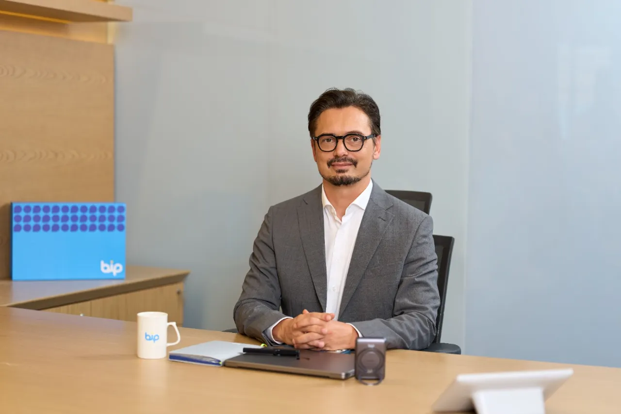 Veliler çocuklarının notlarını BiP’ten öğreniyor