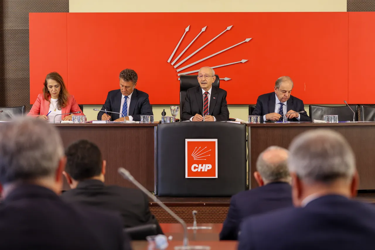 Adım adım temizliyor! Kılıçdaroğlu'nun kurultay takvimi netleşiyor