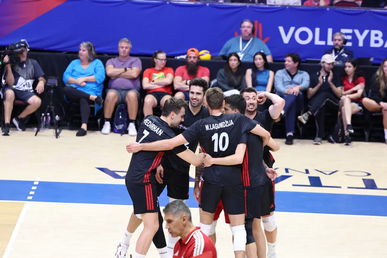 Çin-Türkiye voleybol maçı hangi kanalda canlı yayınalanacak, saat kaçta, ne zaman? Filenin Efeleri maç takvimi VNL 2026