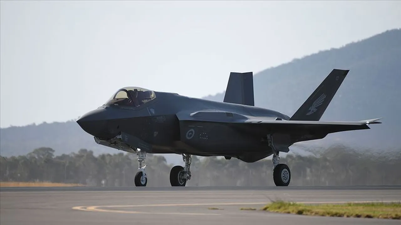 Dünyada kaç F-35 savaş uçağı faaliyette? 832si ABD ordusunda
