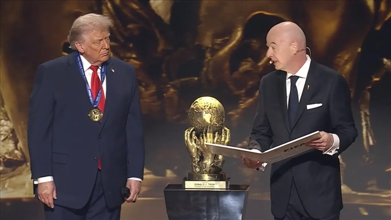 FIFA Başkanı açıkladı! Dünya Kupası finalinde kupayı o isim verecek: Her zaman birlikteyiz