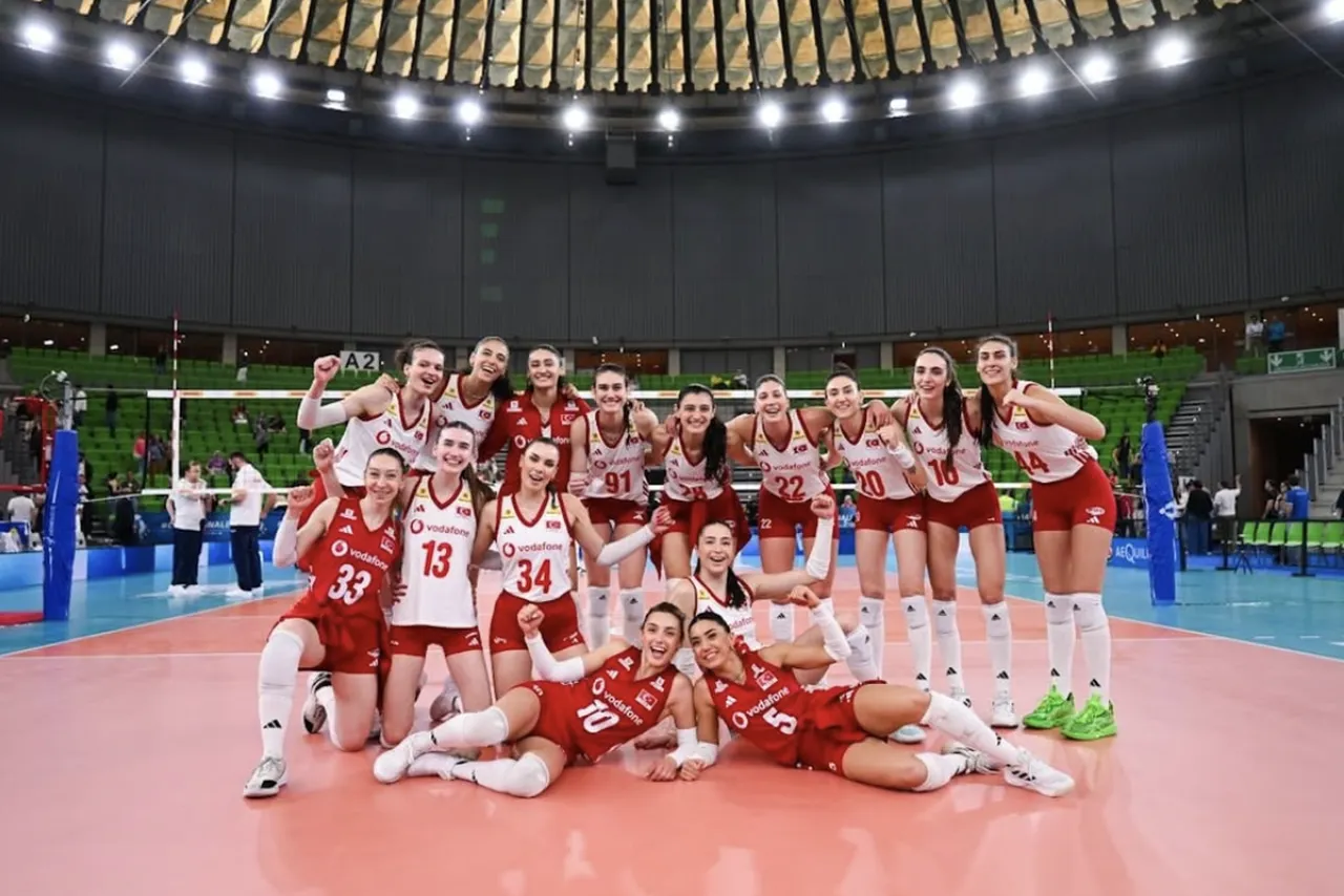 Filenin Sultanları VNL maç programı (3. Hafta): Ebrar Karakurt, Zehra Güneş ve Karmen Aksoyun sakatlıklarına ilişkin açıklama yapıldı