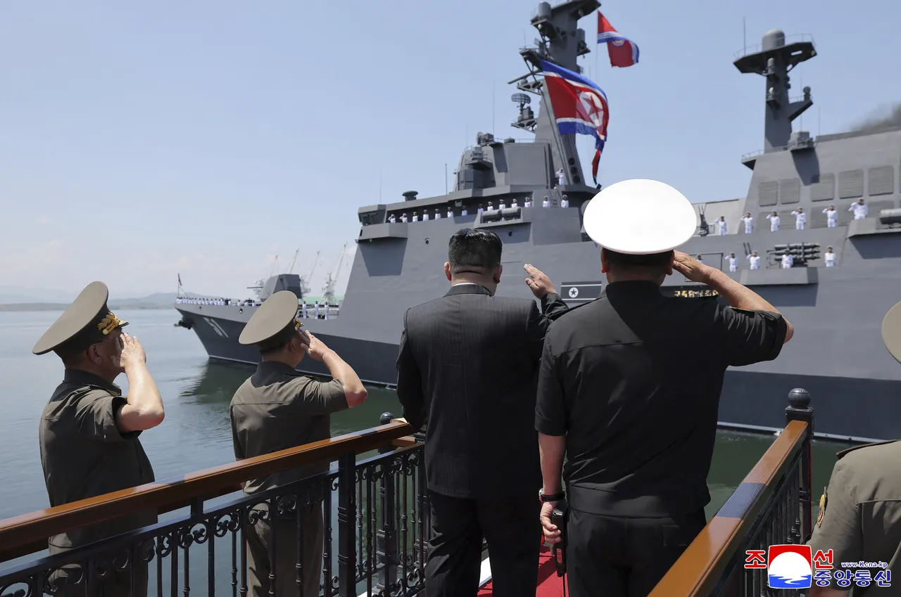 Kuzey Koreden dev destroyer hamlesi! Kim Jong-un Birbiri ardına denize indireceğiz diyerek duyurdu