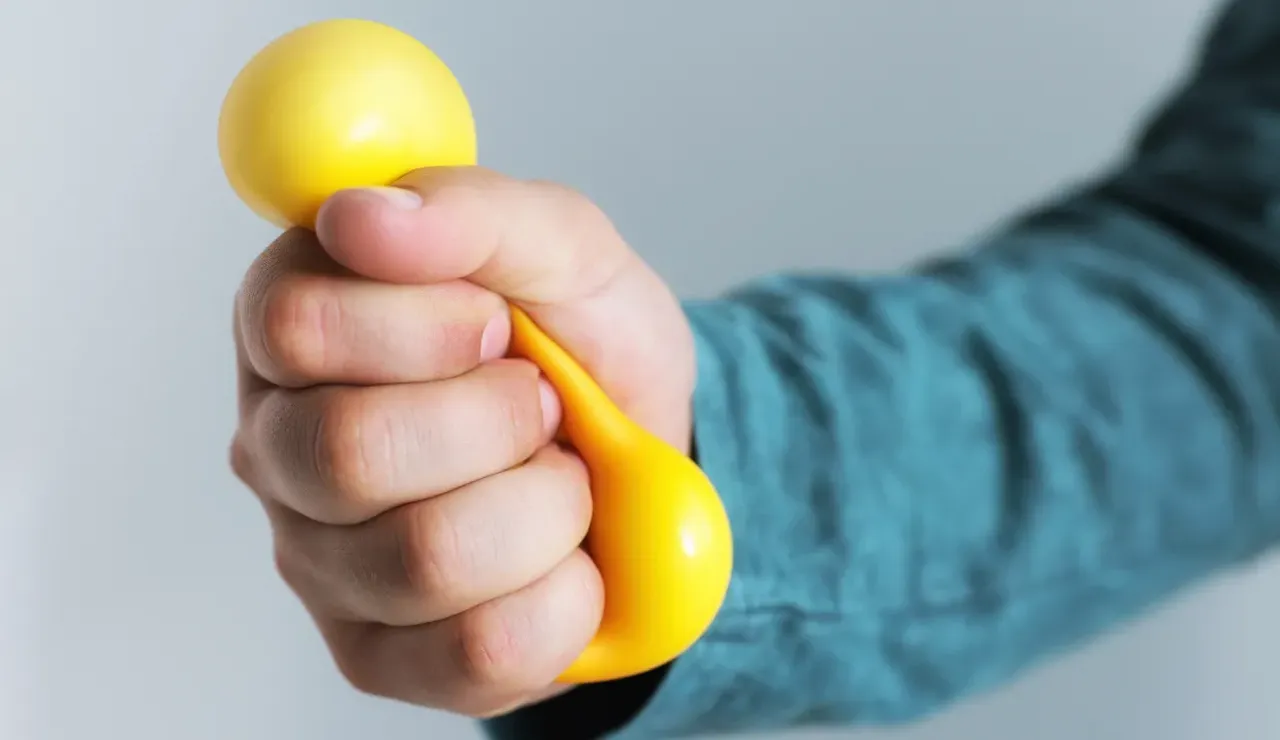 TikToktaki ısıtma akımı kabusu yaşattı! Oyuncak yüzüne patladı, neye uğradığını şaşırdı