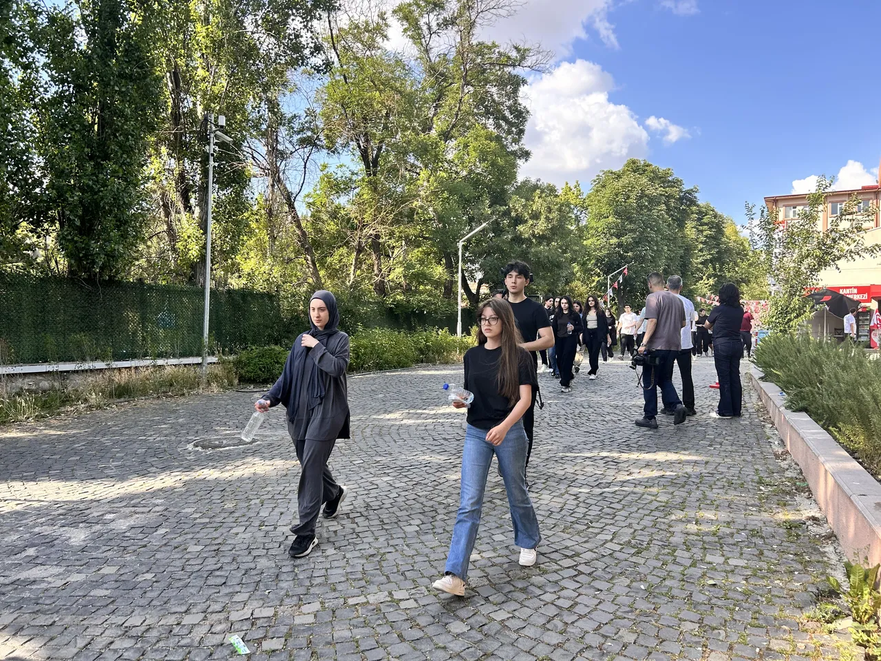 YKS bitti, zorlu tercih maratonu başlıyor, uzmanlar uyarıyor: Beklentiyi büyütmeyin sıralamalar zorlayabilir