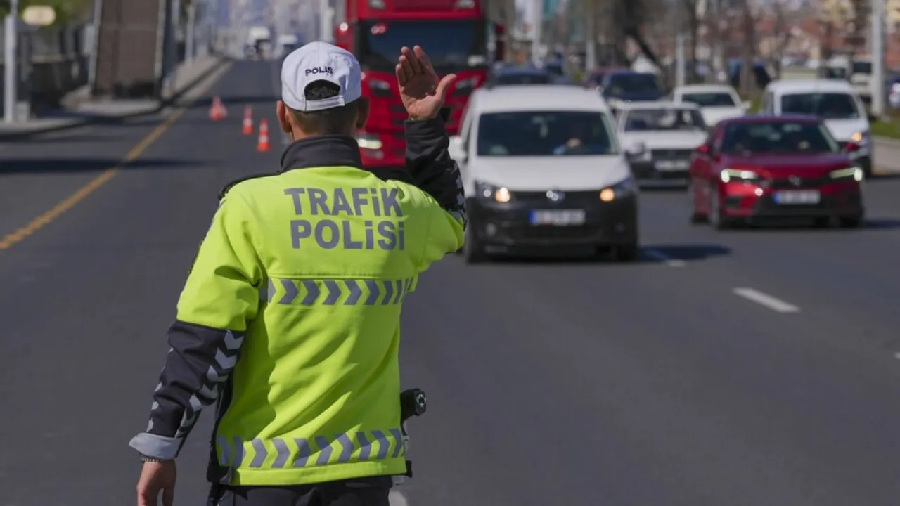 Ankara NATO zirvesi kapalı yollar ve alternatif güzergahlar! İletişim Başkanlığı trafik haritasını paylaştı
