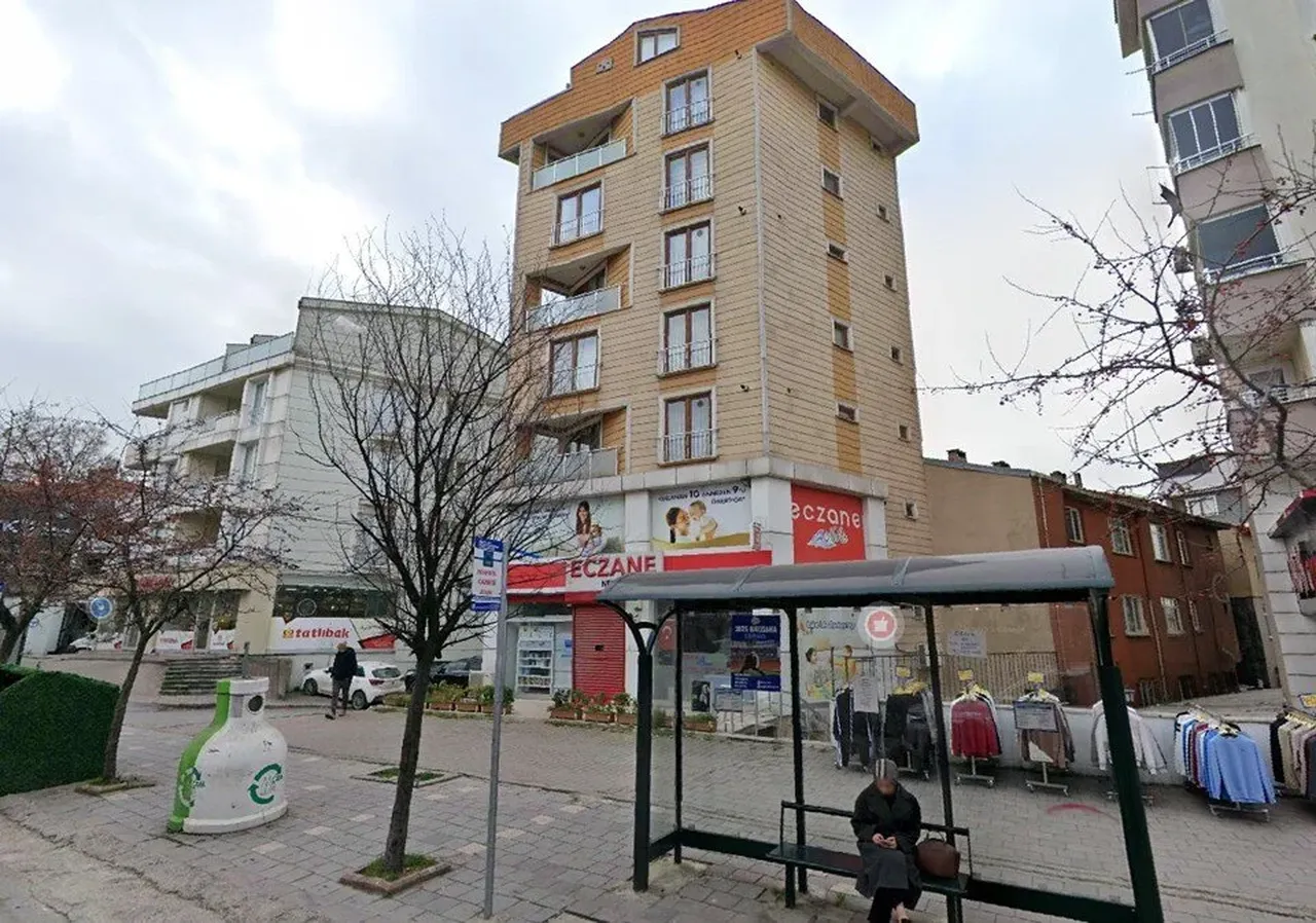 Bir aileye mezar olmuştu! Gebze’de çöken 7 katlı binada bilirkişi raporu hazır! Metro iddiaları çürüdü