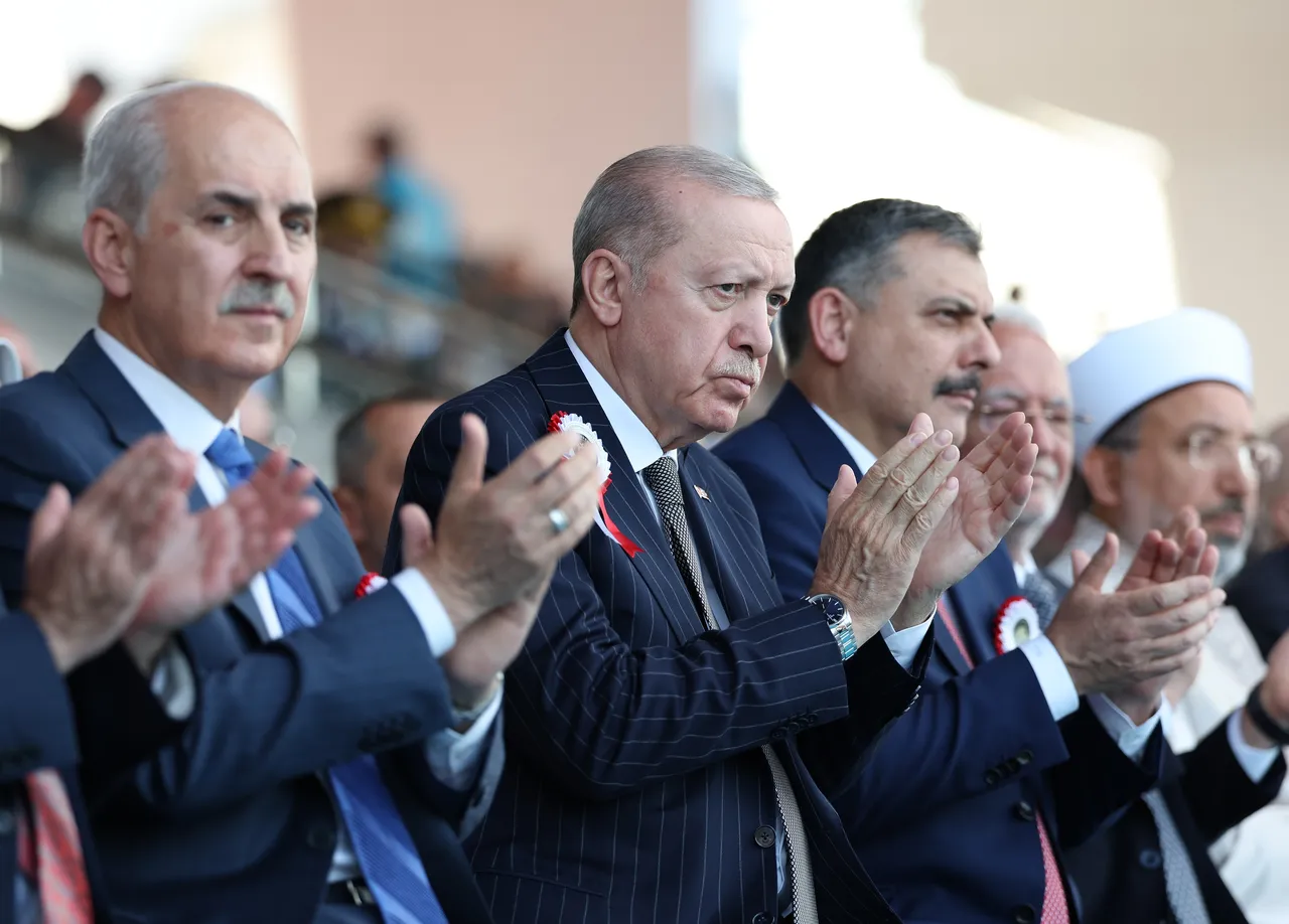 Erdoğan'dan yeni polislere mesaj: Pusulanız vicdan, hedefiniz adalet olsun
