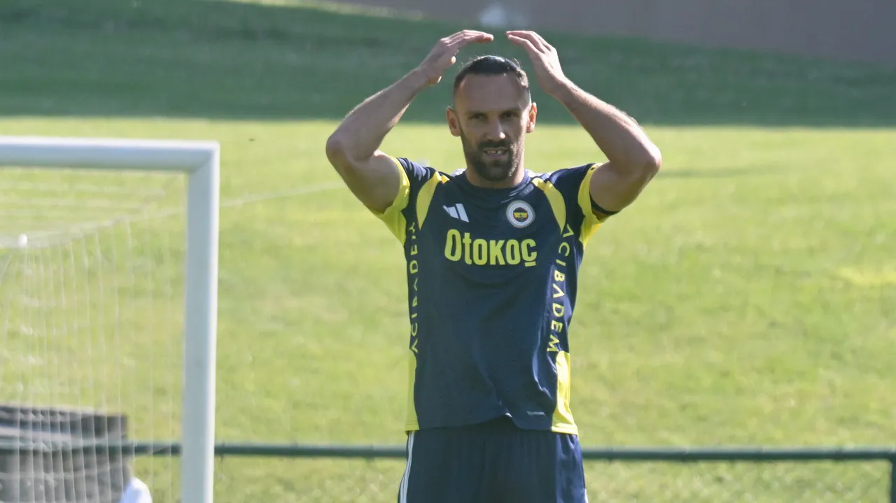 Fenerbahçe'ye transfer olan Muriqi ilk kez açıkladı: Artık 25 yaşındaki Vedat yok