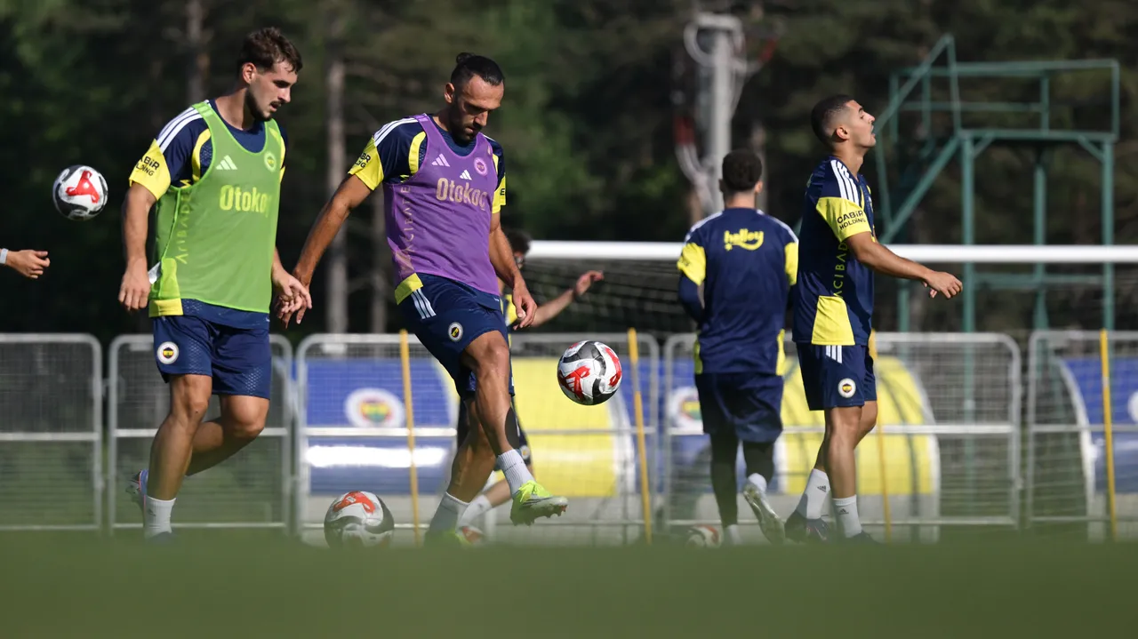 Fenerbahçe'ye transfer olan Muriqi ilk kez açıkladı: Artık 25 yaşındaki Vedat yok