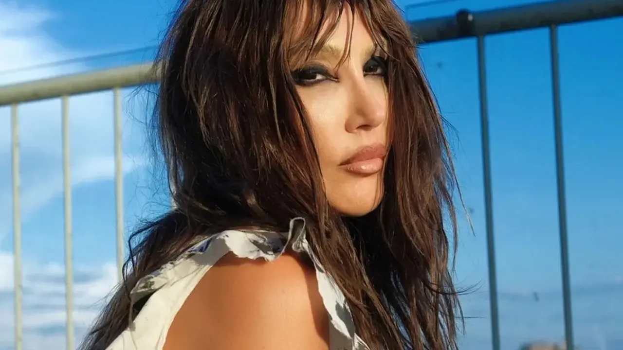 Hande Yener sessizliğini bozdu! 