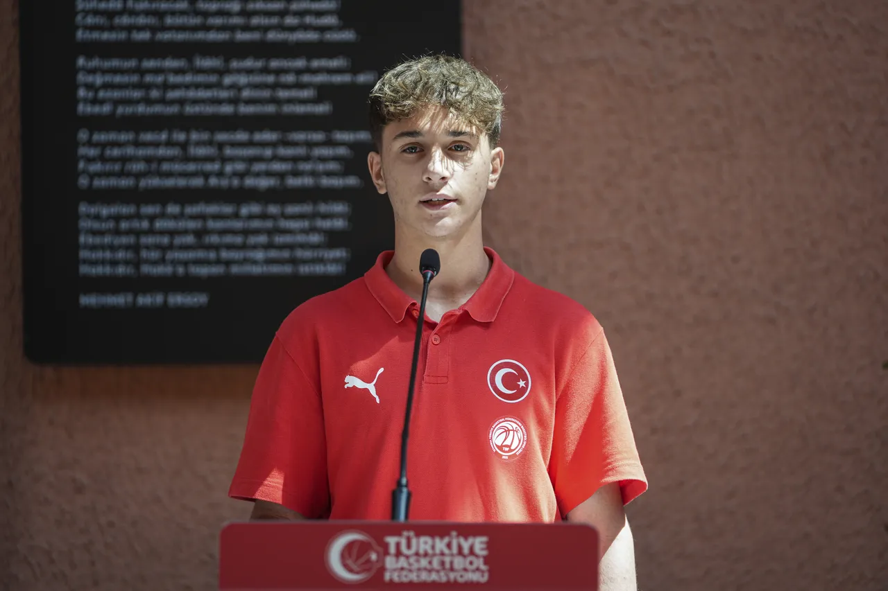 Zahir Şeker