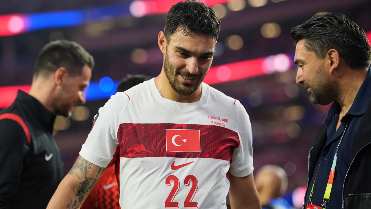 Galibiyet golünü atan Kaan Ayhan: Daha çok tadını çıkarmak isterdik!