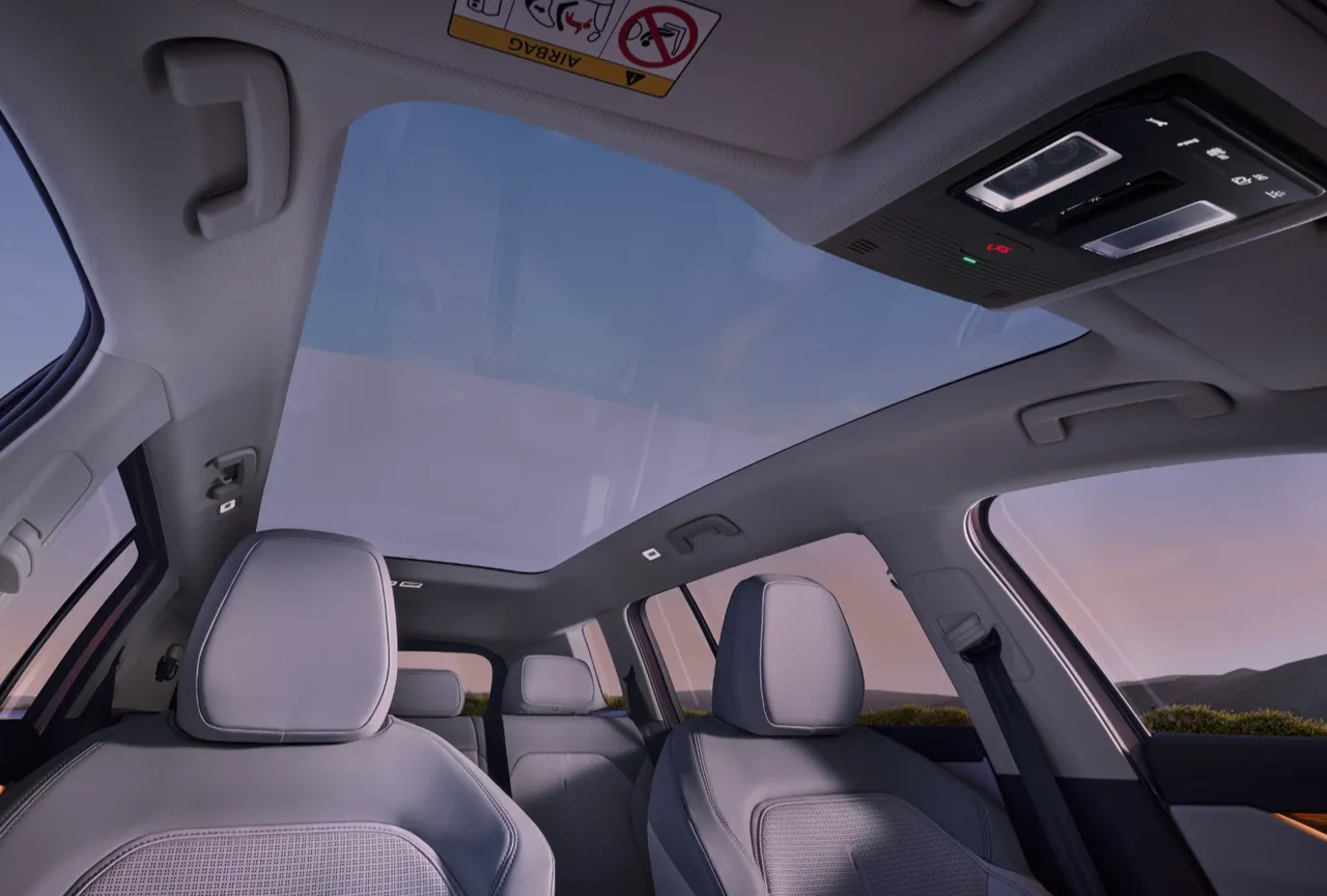 7 kişilik Skoda Peaq 