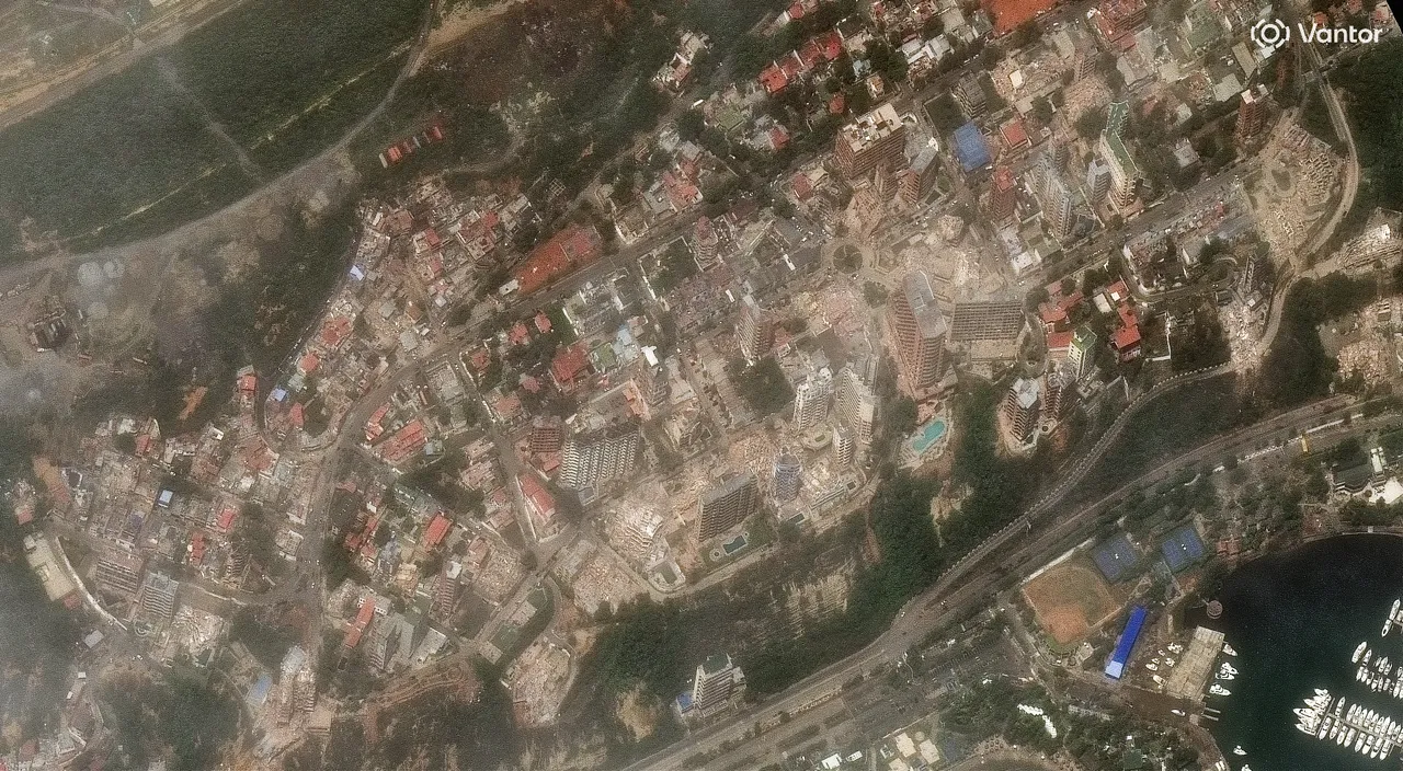 Venezuela'da 235 kişinin can verdiği deprem sonrası korkunç manzara! Uydu görüntüleri yıkımın boyutunu gözler önüne serdi