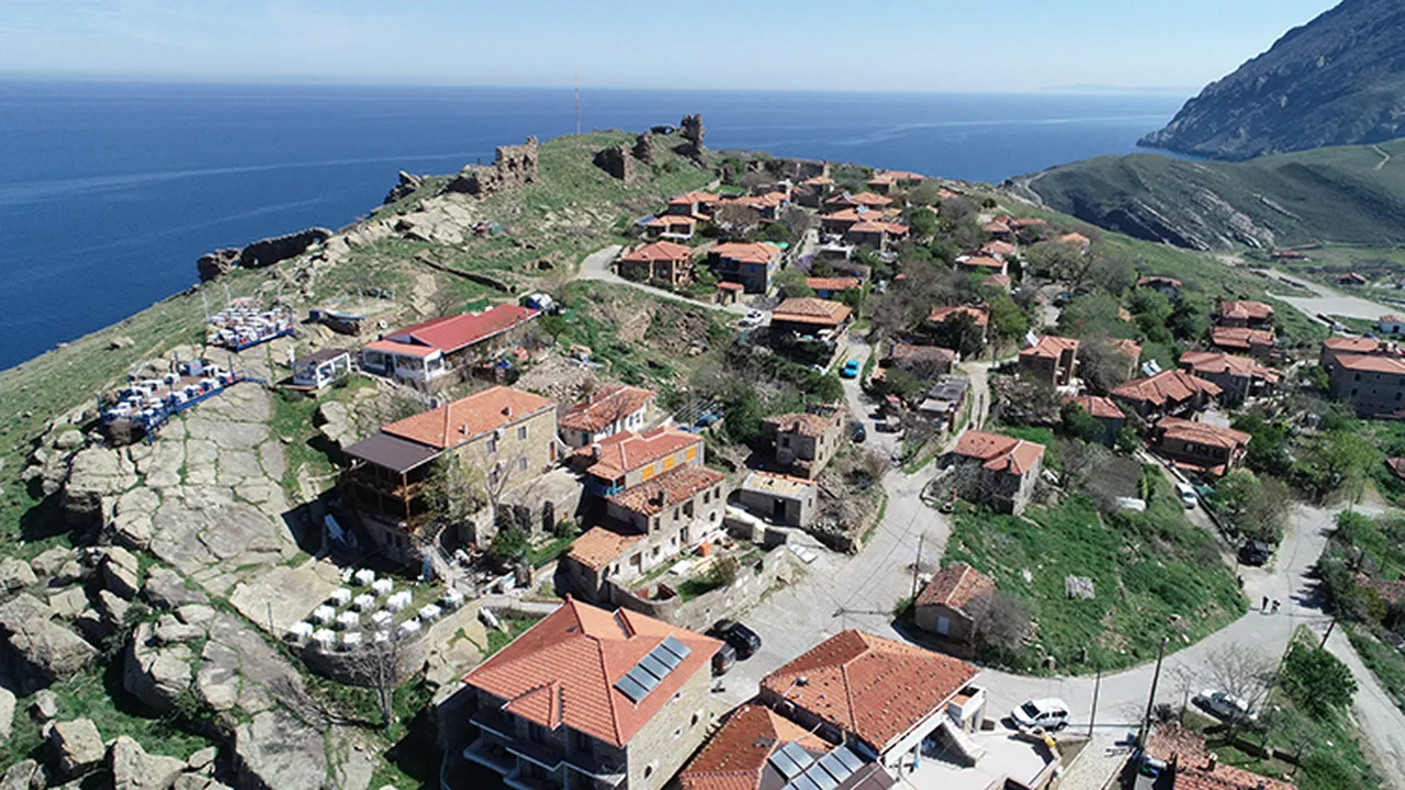Burası Türkiyenin popüler turizm merkezi! Yaz boyunca midibüs de otobüs de giremeyecek
