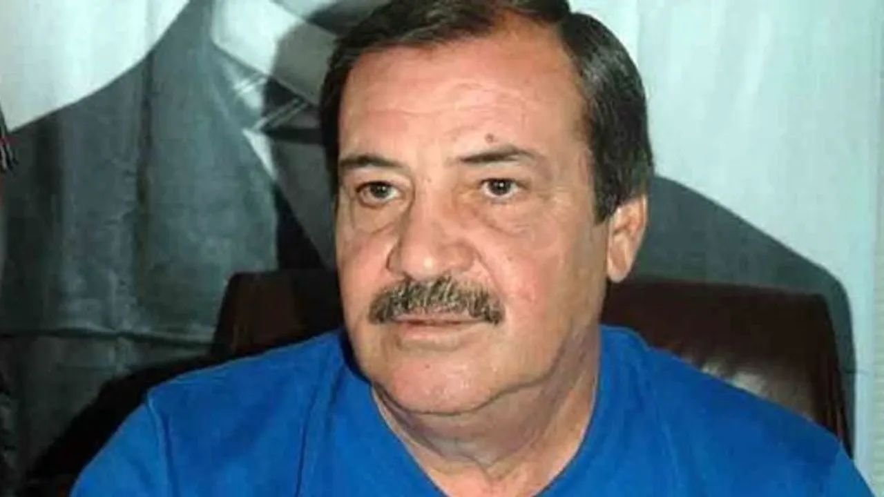 Kuşadasını 10 yıl yönetmişti... Eski Başkan Engin Berberoğlu hayatını kaybetti