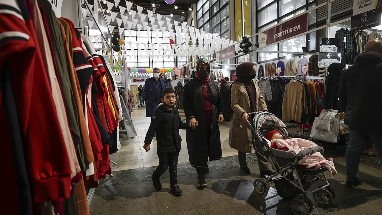 Ticaret Bakanlığından perakende hamlesi: Festivaller esnafa zarar vermeyecek