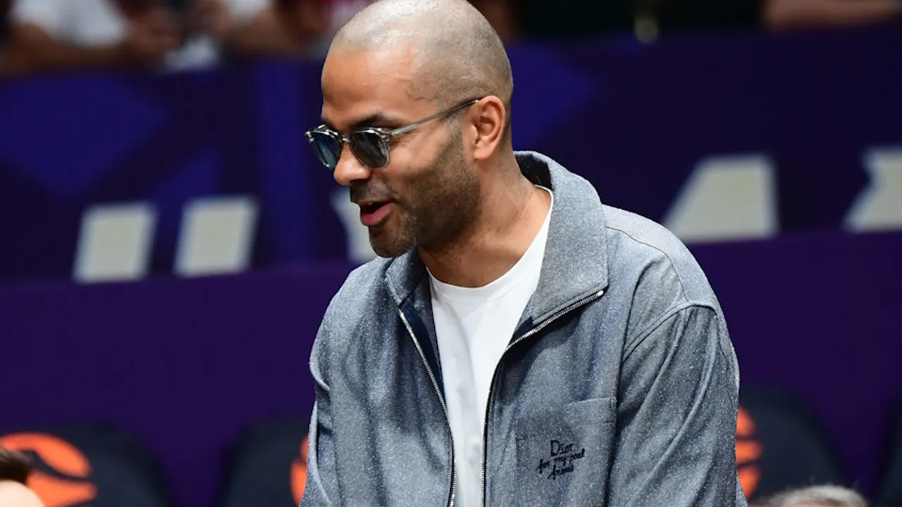 Tony Parker göreve kendini getirdi