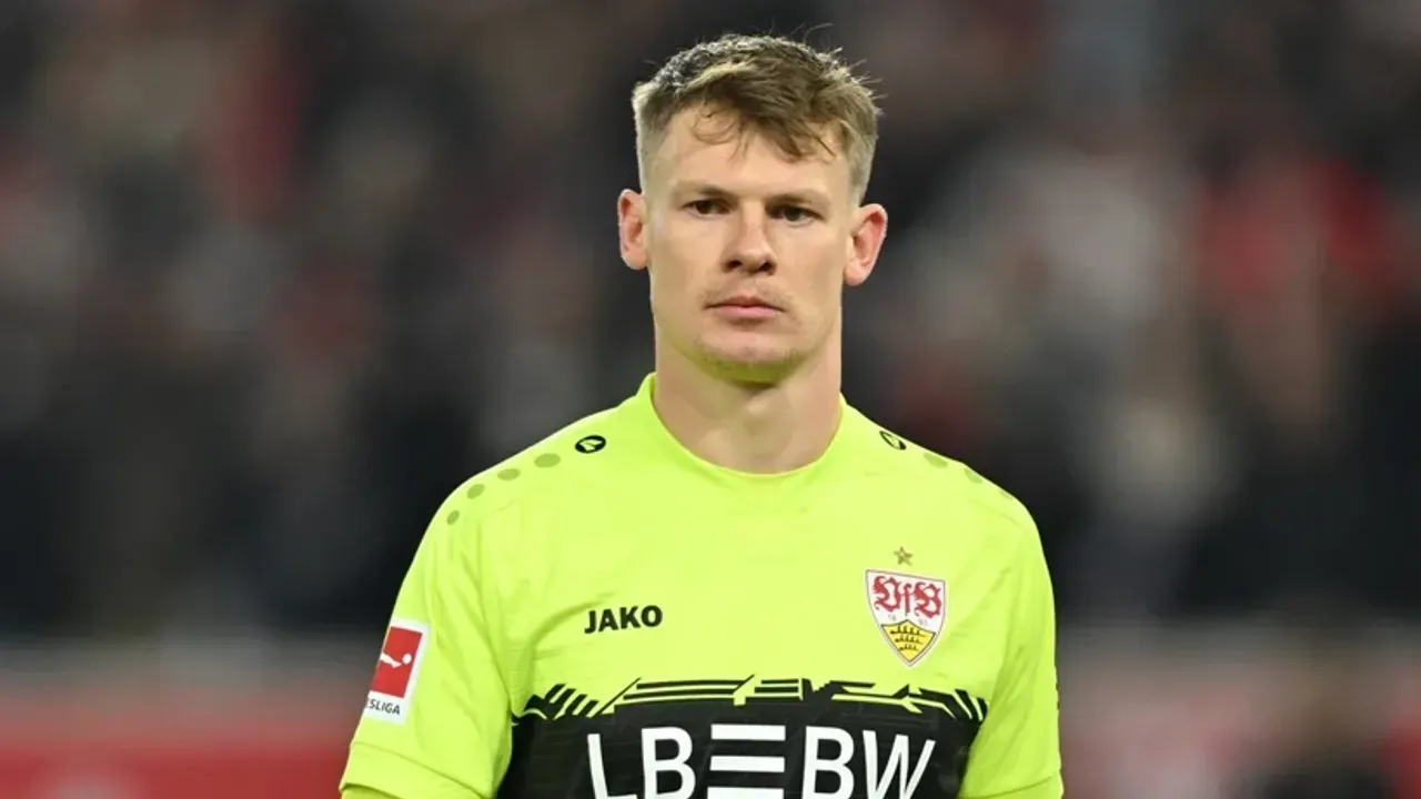 Alman file bekçisi Alexander Nübel