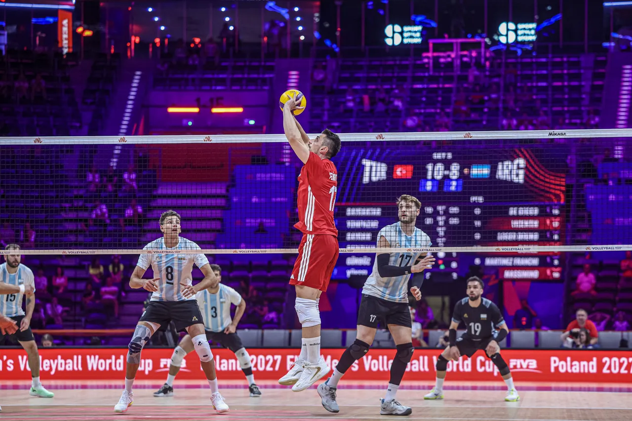 Filenin Efeleri Belçika-Türkiye voleybol maçı hangi kanalda, saat kaçta? VNL Milletler Ligi 2. hafta