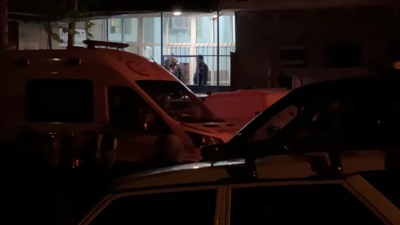 Kayseri'de cami avlusunda namazı bekleyenlere saldırı! 2 kişi hayatını kaybetti