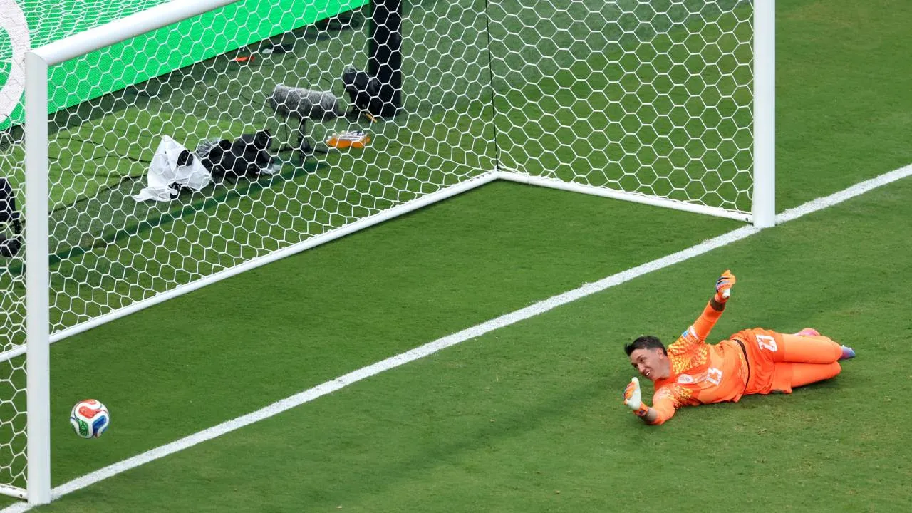 Fernando Muslera'nın İspanya karşısında yediği hatalı gol