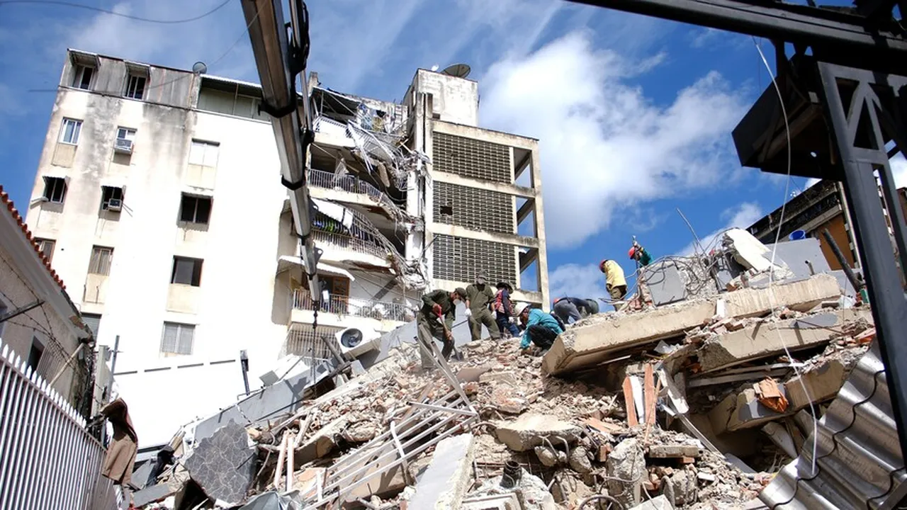 Venezuela'daki depremde can kaybı 1450'ye yükseldi
