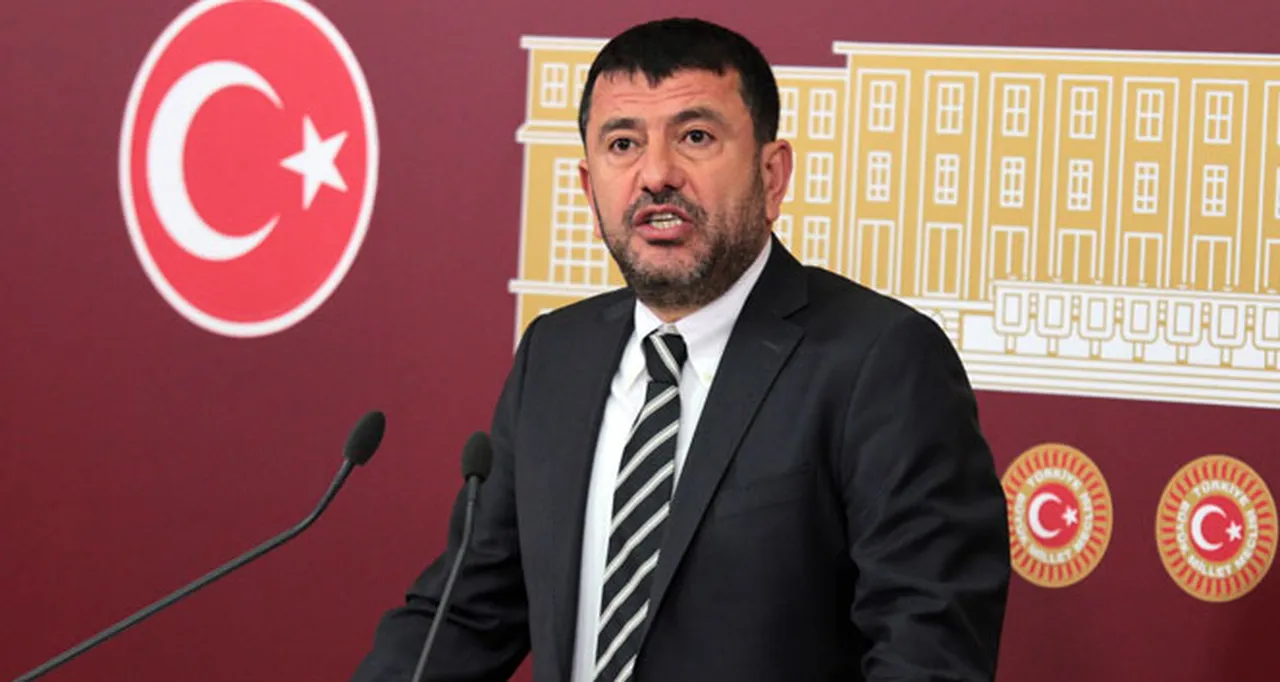 Veli Ağbaba