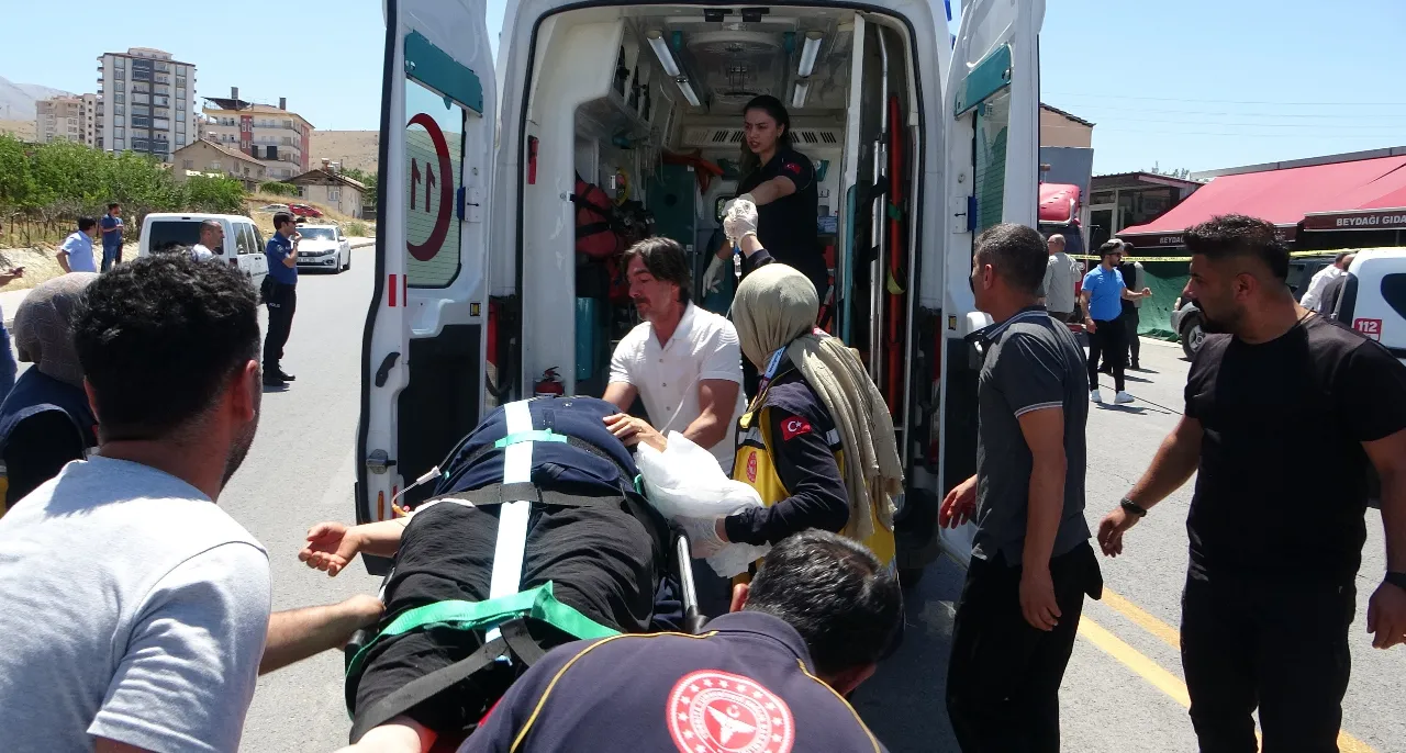 Ailesinden 3 kişiyi öldüren polis memuruna ceza yağdı!
