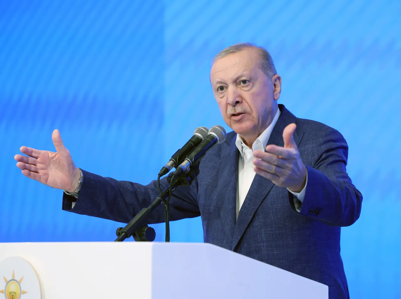 Erdoğan'dan teşkilata net mesaj: Yorulan kenara çekilsin